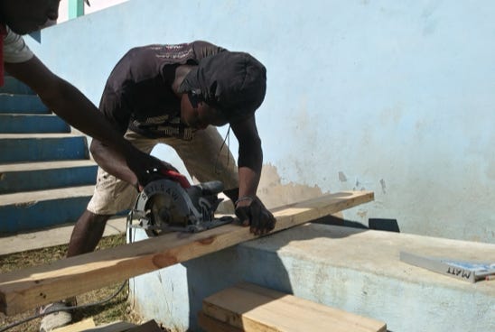 Blanco Teaching Tool Use